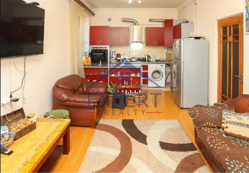 ԿԵՆՏՐՈՆ, ԱՐԳԻՇՏԻ ՓՈՂՈՑ   2 ՍԵՆՅԱԿ