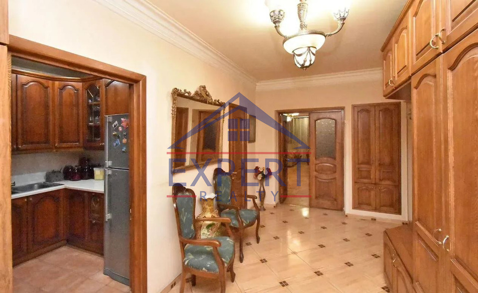 ԱՐԱԲԿԻՐ, ՄԱՄԻԿՈՆՅԱՆՑ ՓՈՂՈՑ, 2 ՍԵՆՅԱԿ