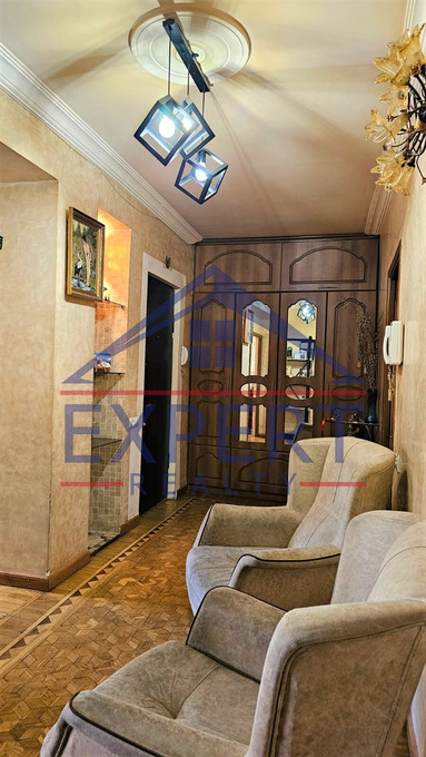 ԱՐԱԲԿԻՐ, ԱԴՈՆՑԻ ՓՈՂՈՑ, 3 ՍԵՆՅԱԿ