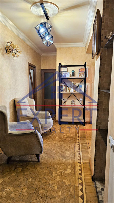 ԱՐԱԲԿԻՐ, ԱԴՈՆՑԻ ՓՈՂՈՑ, 3 ՍԵՆՅԱԿ