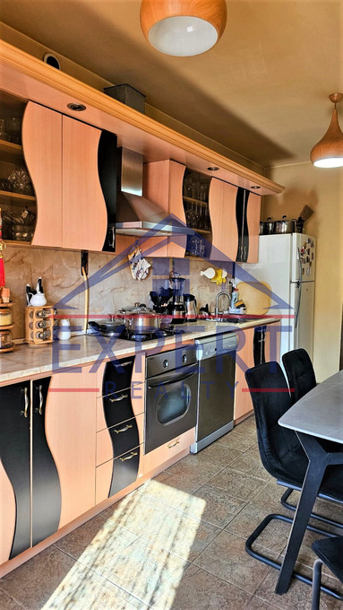 ԱՐԱԲԿԻՐ, ԱԴՈՆՑԻ ՓՈՂՈՑ, 3 ՍԵՆՅԱԿ