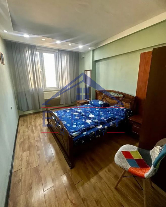 ԿԵՆՏՐՈՆ, ԱՄԻՐՅԱՆ ՓՈՂՈՑ, 2 ՍԵՆՅԱԿ