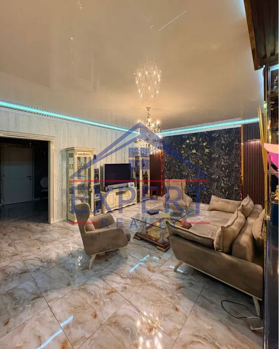 ՔԱՆԱՔԵՌ ԶԵՅԹՈՒՆ, Կ․ ՈՒԼՆԵՑԻ ՓՈՂՈՑ, 4 ՍԵՆՅԱԿ