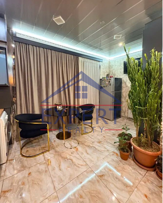 ՔԱՆԱՔԵՌ ԶԵՅԹՈՒՆ, Կ․ ՈՒԼՆԵՑԻ ՓՈՂՈՑ, 4 ՍԵՆՅԱԿ