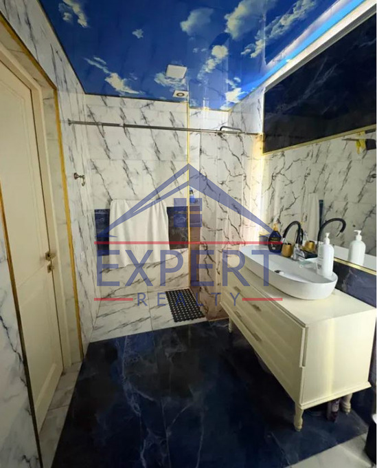 ՔԱՆԱՔԵՌ ԶԵՅԹՈՒՆ, Կ․ ՈՒԼՆԵՑԻ ՓՈՂՈՑ, 4 ՍԵՆՅԱԿ