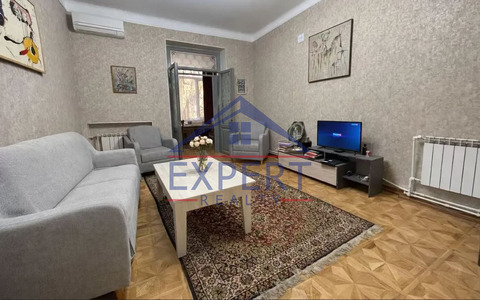 ԿԵՆՏՐՈՆ, ՄԱՇՏՈՑԻ ՊՈՂՈՏԱ, 3 ՍԵՆՅԱԿ