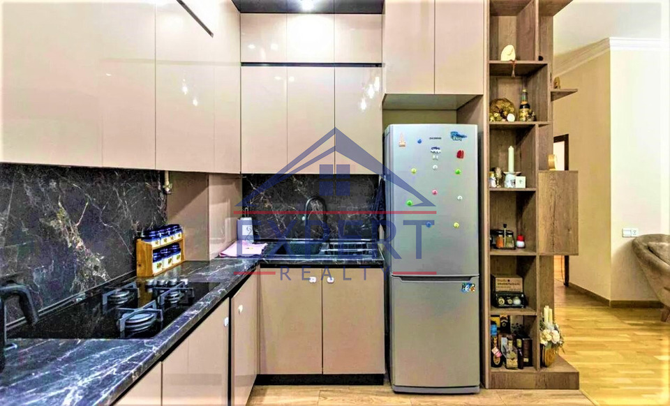 ՔԱՆԱՔԵՌ ԶԵՅԹՈՒՆ   ՊԱՐՈՒՅՐ ՍԵՎԱԿ  3 ՍԵՆՅԱԿ