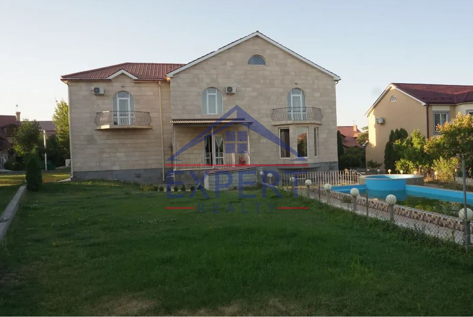 ՎԱՀԱԳՆԻ ԹԱՂԱՄԱՍ, 3 ՀԱՐԿ, 5 ՍԵՆՅԱԿ