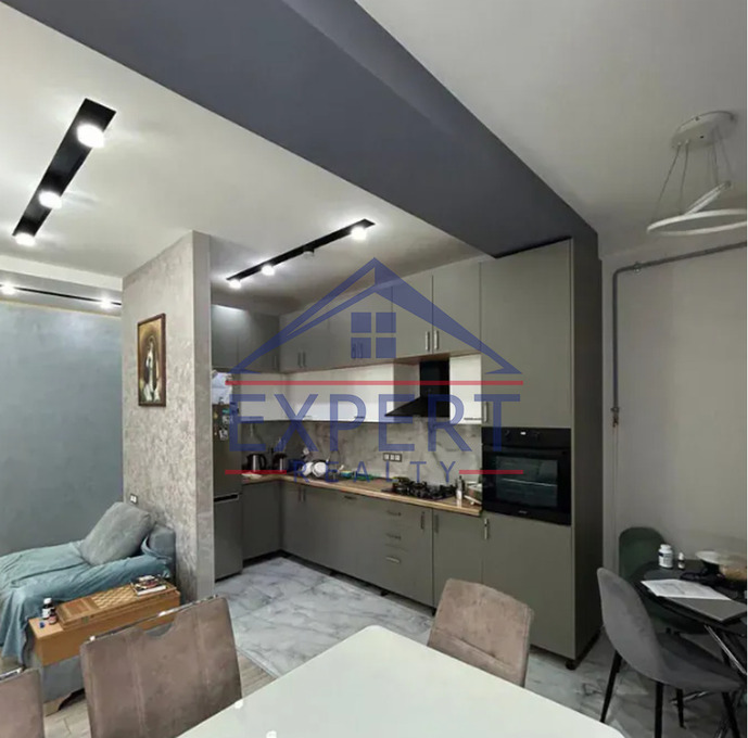 ԱՐԱԲԿԻՐ, ՍԼԱՎԻԿ ՉԻԼՈՅԱՆ, 4 ՍԵՆՅԱԿ