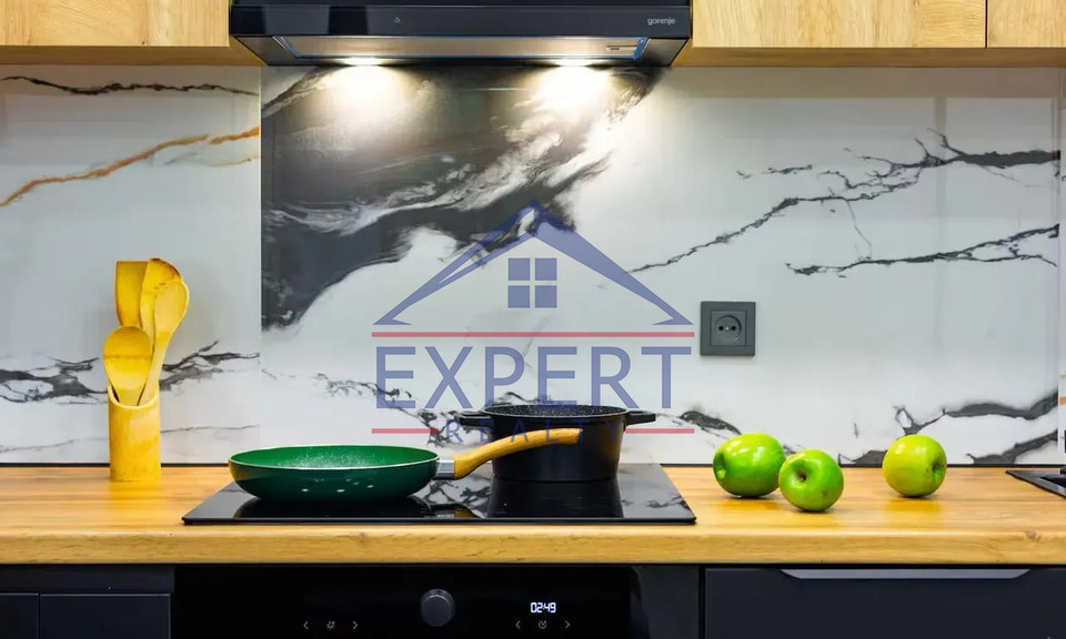 ԿԵՆՏՐՈՆ, ՍԱՐՅԱՆ ՓՈՂՈՑ, 2 ՍԵՆՅԱԿ