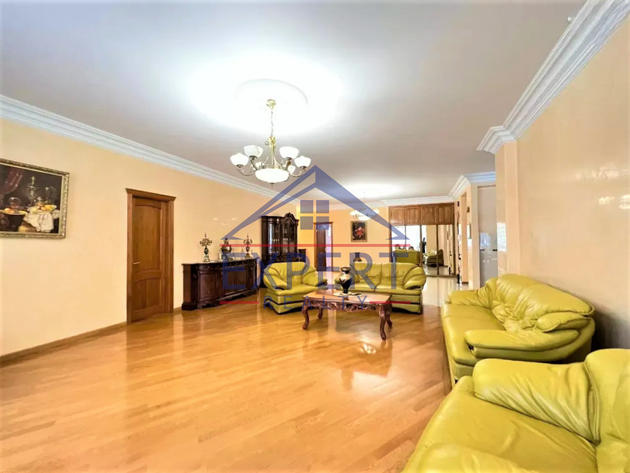 ԿԵՆՏՐՈՆ, ԱՄԻՐՅԱՆ ՓՈՂՈՑ, 4 ՍԵՆՅԱԿ