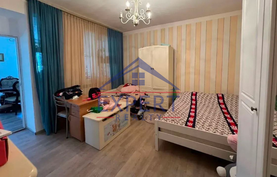 ՔԱՆԱՔԵՌ ԶԵՅԹՈՒՆ,ՎԱՐՇԱՎՅԱՆ ՓՈՂՈՑ  4 ՍԵՆՅԱԿ