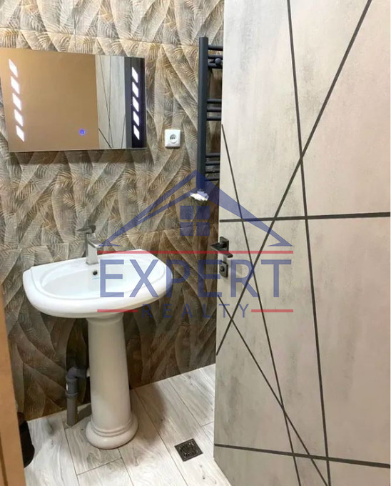 ՄԱԼԱԹԻԱ ՍԵԲԱՍՏԻԱ, ՀԱՂԹԱՆԱԿ ԹԱՂԱՄԱՍ, 3 ՍԵՆՅԱԿ