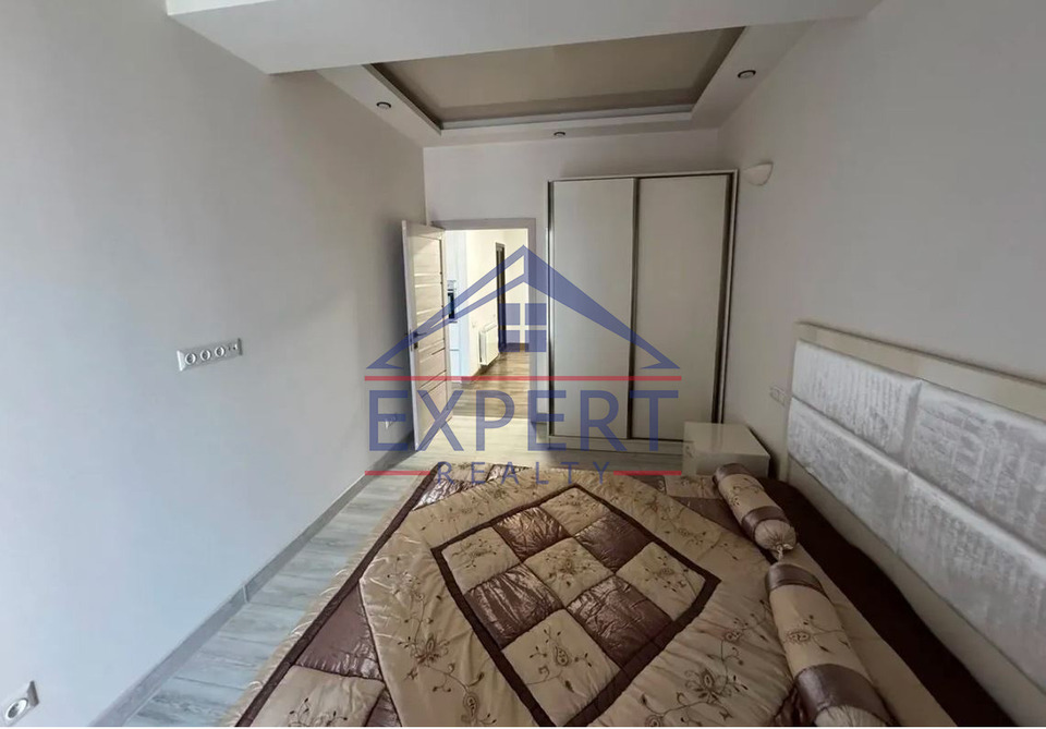 ԴԱՎԹԱՇԵՆ, 1-ԻՆ ԹԱՂԱՄԱՍ, 2 ՍԵՆՅԱԿ