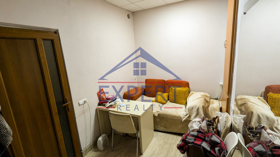 ԿԵՆՏՐՈՆ, ՄՈՍԿՈՎՅԱՆ ՓՈՂՈՑ, 32 ՔՄ