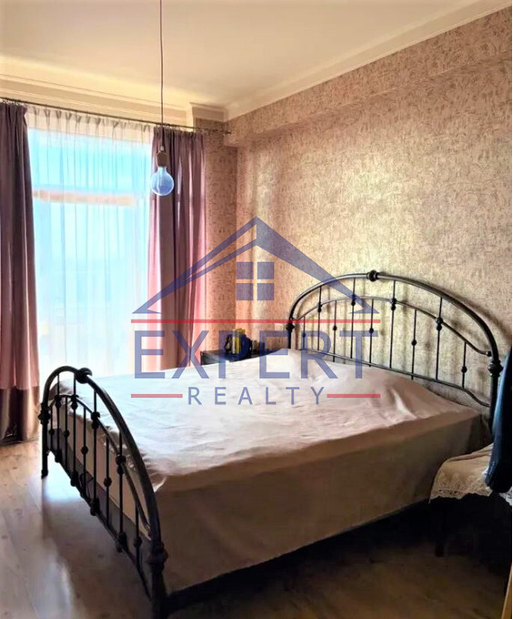 ԱՐԱԲԿԻՐ, ՕՐԲԵԼԻ ԵՂԲԱՅՐՆԵՐ ՓՈՂՈՑ, 4 ՍԵՆՅԱԿ