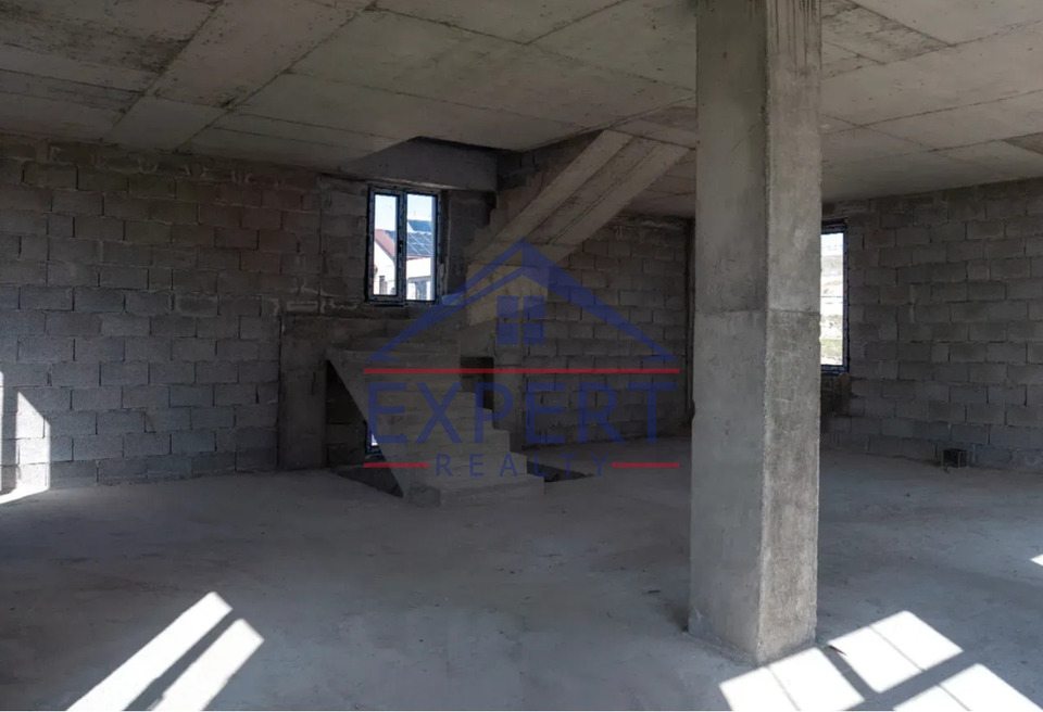 ԱՎԱՆ, ՊԵՏՐՈՍ ԴՈՒՐՅԱՆ ՓՈՂՈՑ, 500ՔՄ