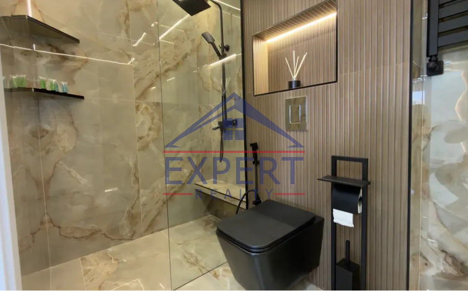 ԿԵՆՏՐՈՆ, ԲՐՅՈՒՍՈՎԻ ՓՈՂՈՑ, 3 ՍԵՆՅԱԿ