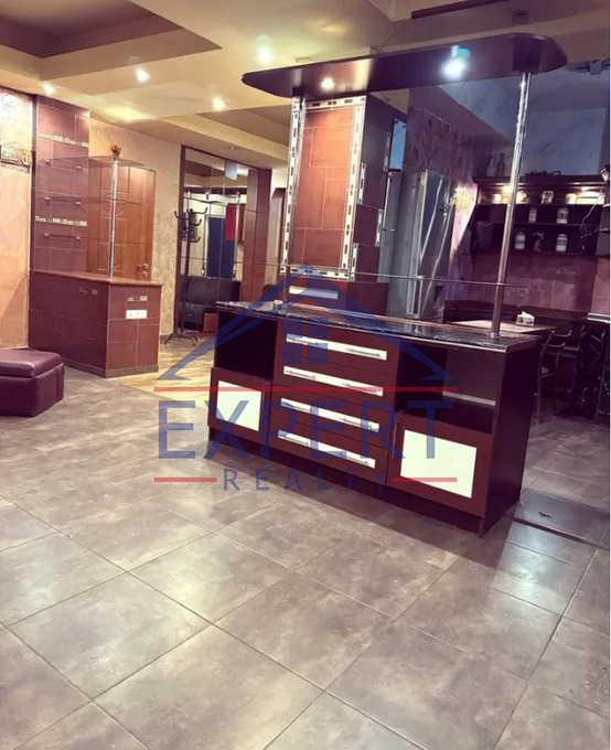 ԿԵՆՏՐՈՆ, ԴԵՂԱՏԱՆ ՓՈՂՈՑ, 3 ՍԵՆՅԱԿ