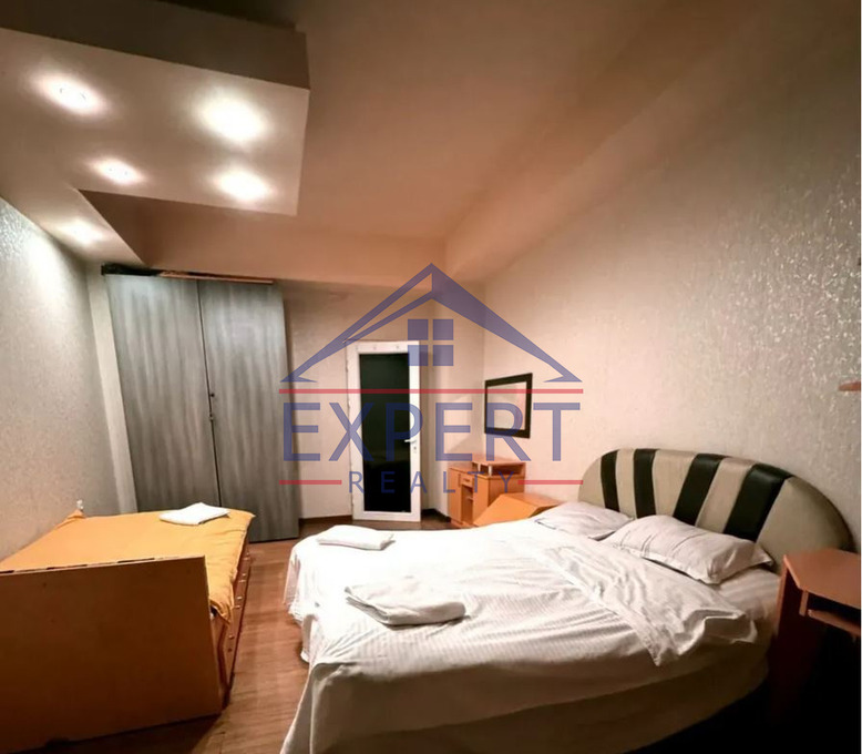 ԿԵՆՏՐՈՆ, ԴԵՂԱՏԱՆ ՓՈՂՈՑ, 3 ՍԵՆՅԱԿ