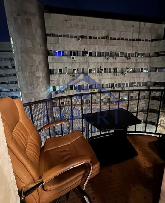 ԿԵՆՏՐՈՆ, ԴԵՂԱՏԱՆ ՓՈՂՈՑ, 3 ՍԵՆՅԱԿ