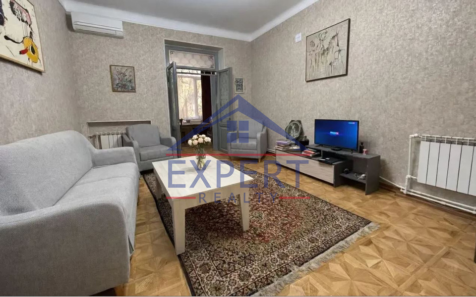 ԿԵՆՏՐՈՆ, ՄԱՇՏՈՑԻ ՊՈՂՈՏԱ, 3 ՍԵՆՅԱԿ