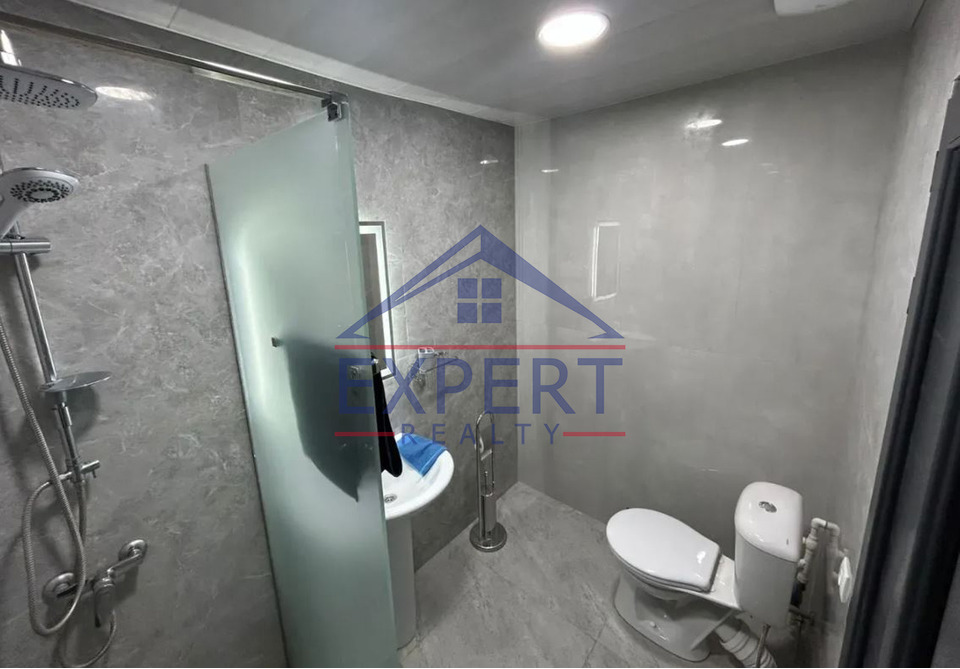 ԿԵՆՏՐՈՆ, ԳՐԻԳՈՐ ԼՈՒՍԱՎՈՐԻՉ ՓՈՂՈՑ   2 ՍԵՆՅԱԿ