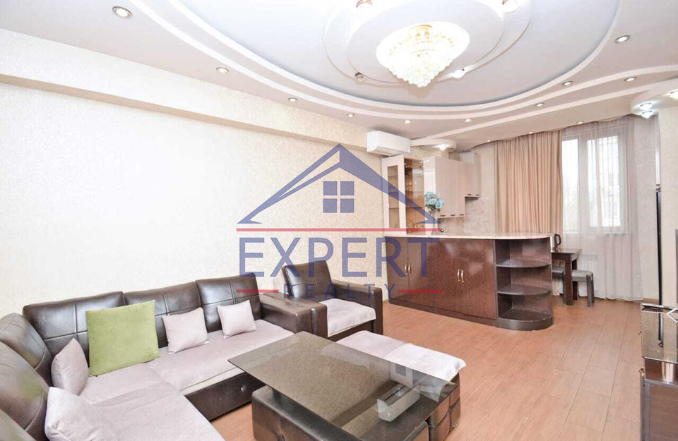 ԿԵՆՏՐՈՆ, ԿՈՂԲԱՑԻ ՓՈՂՈՑ, 2 ՍԵՆՅԱԿ