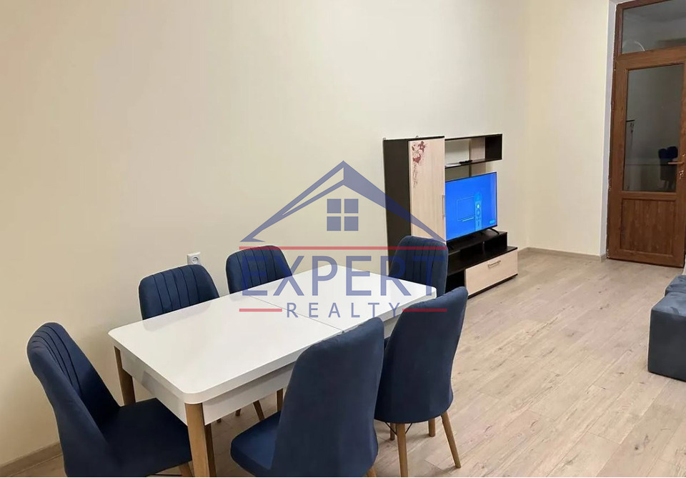 ԱՋԱՓՆՅԱԿ, ՄՈՆԹԵ ՄԵԼՔՈՆՅԱՆ 3 ՍԵՆՅԱԿ