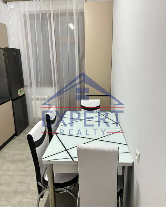 ԱՋԱՓՆՅԱԿ, ՄՈՆԹԵ ՄԵԼՔՈՆՅԱՆ 3 ՍԵՆՅԱԿ