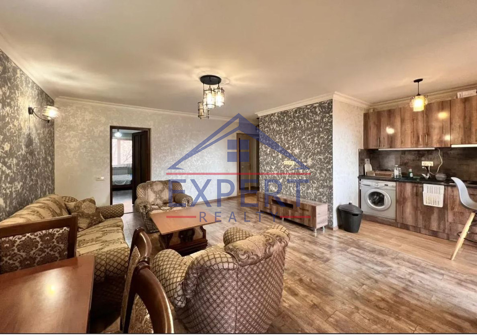 ԱՐԱԲԿԻՐ, ՎԱՂԱՐՇ ՎԱՂԱՐՇՅԱՆ ՓՈՂՈՑ, 3 ՍԵՆՅԱԿ