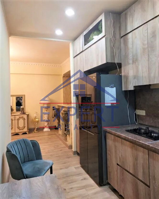 ԴԱՎԹԱՇԵՆ, ՏԻԳՐԱՆ ՊԵՏՐՈՍՅԱՆ, 3 ՍԵՆՅԱԿ