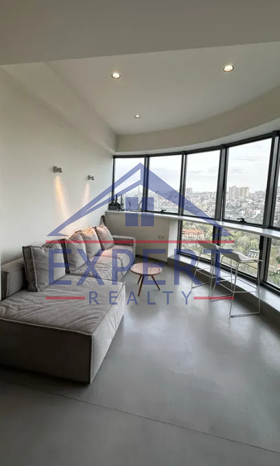 ԿԵՆՏՐՈՆ, ՊԱՐՈՆՅԱՆ ՓՈՂՈՑ, 96ՔՄ