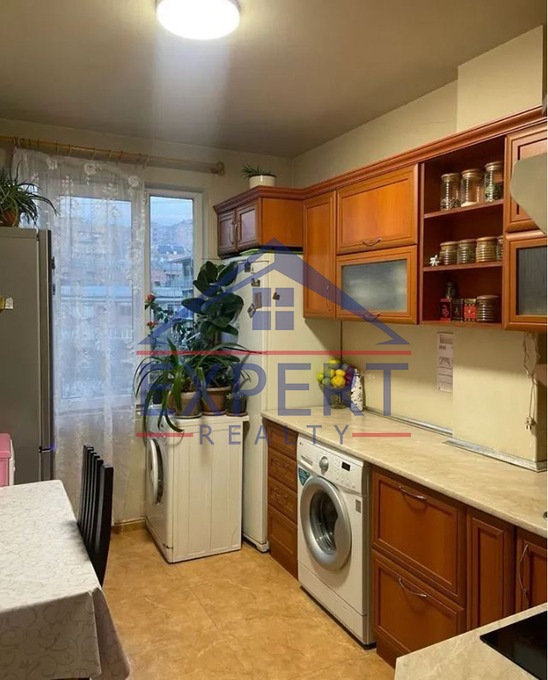 ԱՐԱԲԿԻՐ, ԿՈՄԻՏԱՍԻ ՊՈՂՈՏԱ, 2 ՍԵՆՅԱԿ