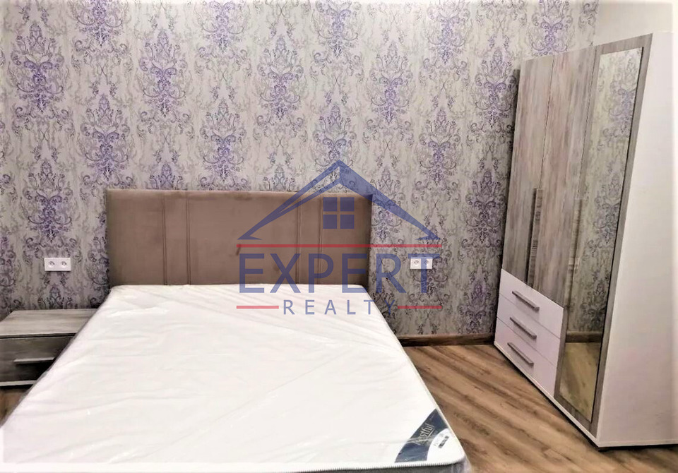 ԿԵՆՏՐՈՆ, ՉԱՐԵՆՑ ՓՈՂՈՑ   2 ՍԵՆՅԱԿ