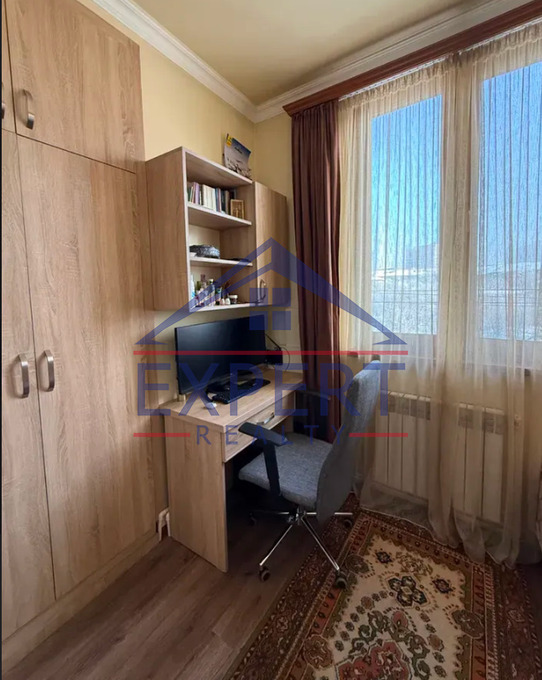 ՆՈՐ ՆՈՐՔ, ԼՎՈՎՅԱՆ ՓՈՂՈՑ, ՍԵՆՅԱԿ