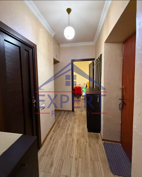 ՆՈՐ ՆՈՐՔ, ԼՎՈՎՅԱՆ ՓՈՂՈՑ, ՍԵՆՅԱԿ