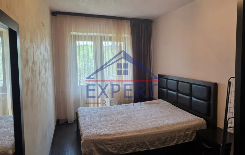 ԱՐԱԲԿԻՐ, ԿՈՄԻՏԱՍԻ ՊՈՂՈՏԱ, 2 ՍԵՆՅԱԿ