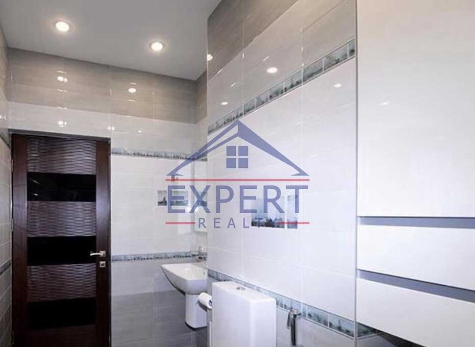 ԿԵՆՏՐՈՆ, ՎԵՐԻՆ ԱՆՏԱՌԱՅԻՆ ՓՈՂՈՑ, 2 ՍԵՆՅԱԿ