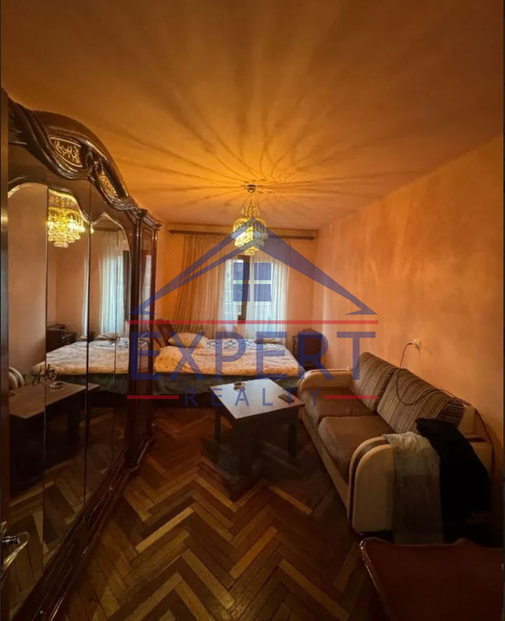 ԱՋԱՓՆՅԱԿ, ԱՐԶՈՒՄԱՆՅԱՆ ՓՈՂՈՑ, 3 ՍԵՆՅԱԿ