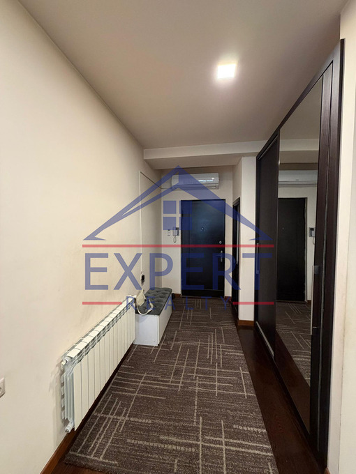 ԿԵՆՏՐՈՆ, ՄԱՇՏՈՑԻ ՊՈՂՈՏԱ, 4 ՍԵՆՅԱԿ