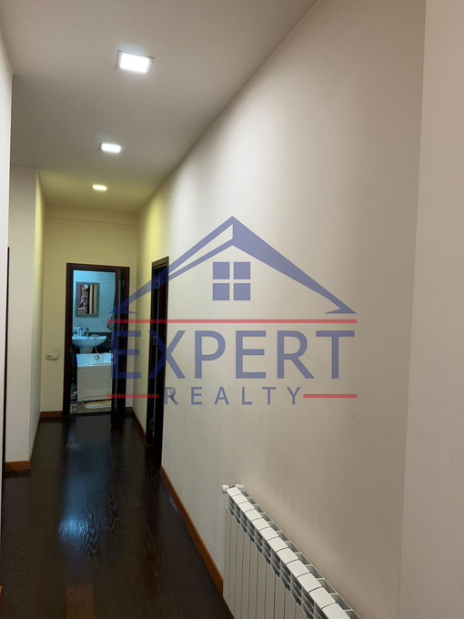 ԿԵՆՏՐՈՆ, ՄԱՇՏՈՑԻ ՊՈՂՈՏԱ, 4 ՍԵՆՅԱԿ