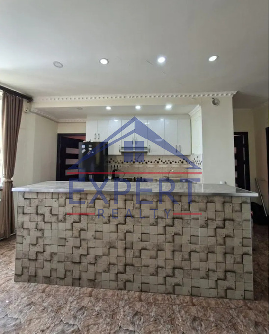 ԱՋԱՓՆՅԱԿ, ՆՈՐԱՇԵՆ ԹԱՂԱՄԱՍ, 3 ՍԵՆՅԱԿ