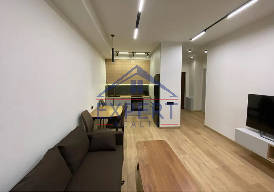 ԿԵՆՏՐՈՆ, ԲՅՈՒՐԵՂ ԹԱՂԱՄԱՍ, 2 ՍԵՆՅԱԿ