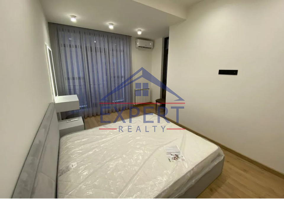 ԿԵՆՏՐՈՆ, ԲՅՈՒՐԵՂ ԹԱՂԱՄԱՍ, 2 ՍԵՆՅԱԿ