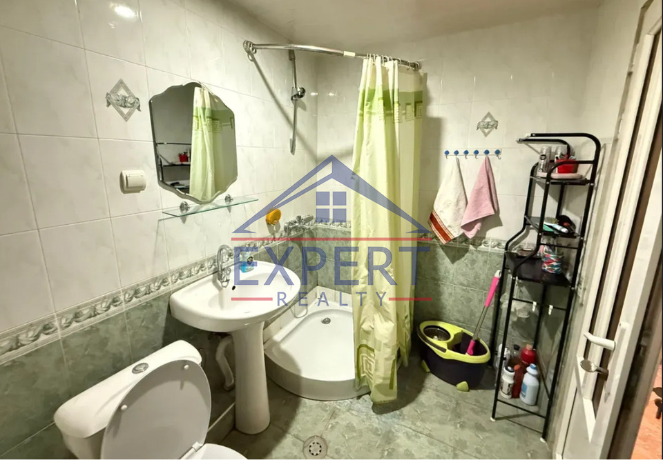 ՆՈՐ ՆՈՐՔ, ԳԱՅԻ ՊՈՂՈՏԱ, 3 ՍԵՆՅԱԿ