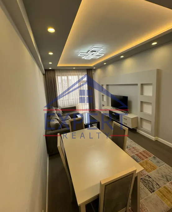 ԿԵՆՏՐՈՆ, ԲՈՒԶԱՆԴԻ ՓՈՂՈՑ, 3 ՍԵՆՅԱԿ