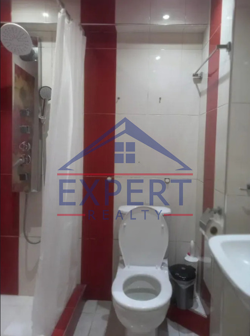 ԿԵՆՏՐՈՆ, ԼԵՄԿԻՆԻ ՓՈՂՈՑ, 2 ՍԵՆՅԱԿ