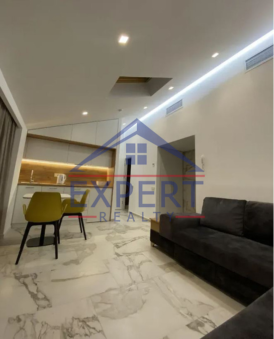 ԿԵՆՏՐՈՆ, ԶԱՐՈԲՅԱՆ ՓՈՂՈՑ, 2 ՍԵՆՅԱԿ