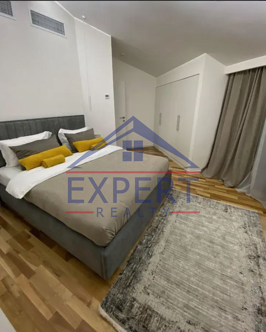 ԿԵՆՏՐՈՆ, ԶԱՐՈԲՅԱՆ ՓՈՂՈՑ, 2 ՍԵՆՅԱԿ